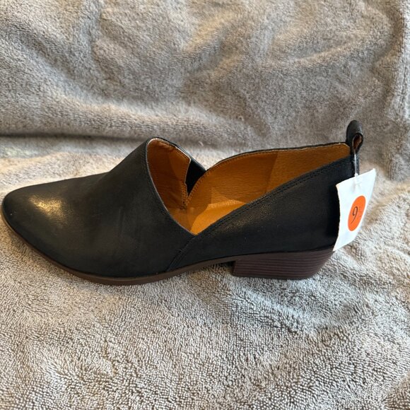 Lucky Brand - Picture 3 of 5